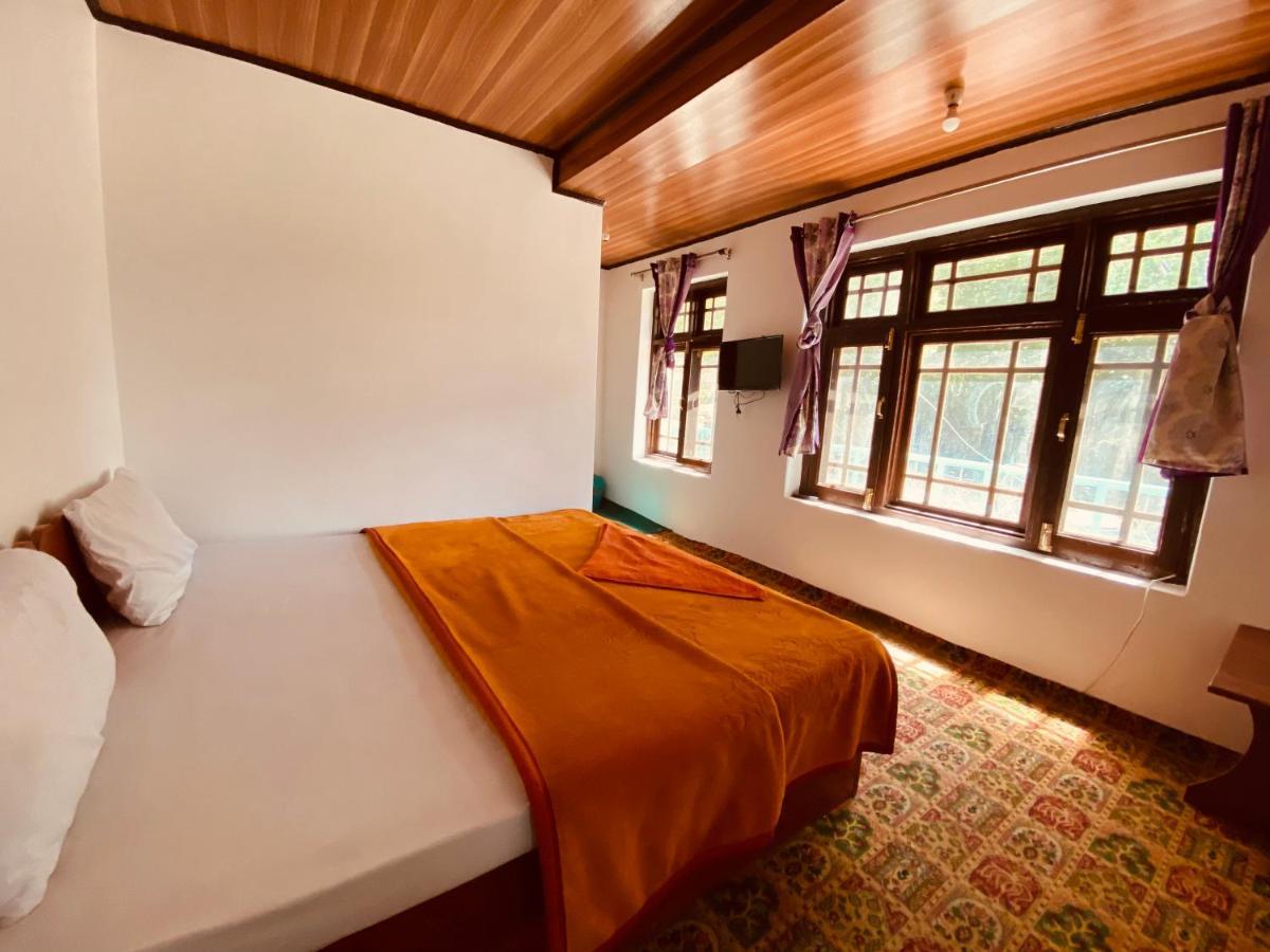 Hotel Border View Kargil Exterior foto